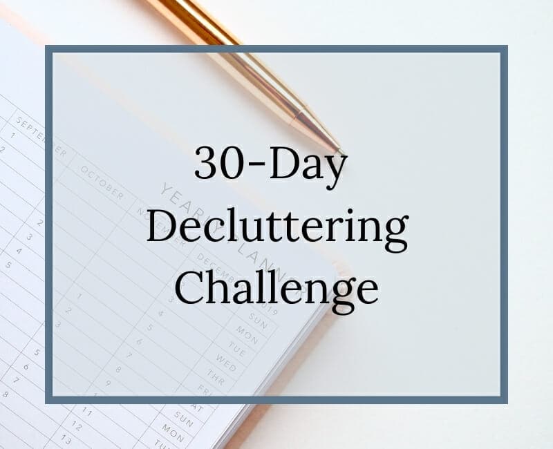 30-day decluttering challenge Freebie Cover Image
